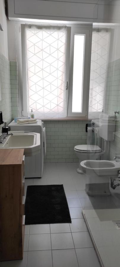 Casa Dante Lägenhet Riva del Garda Exteriör bild